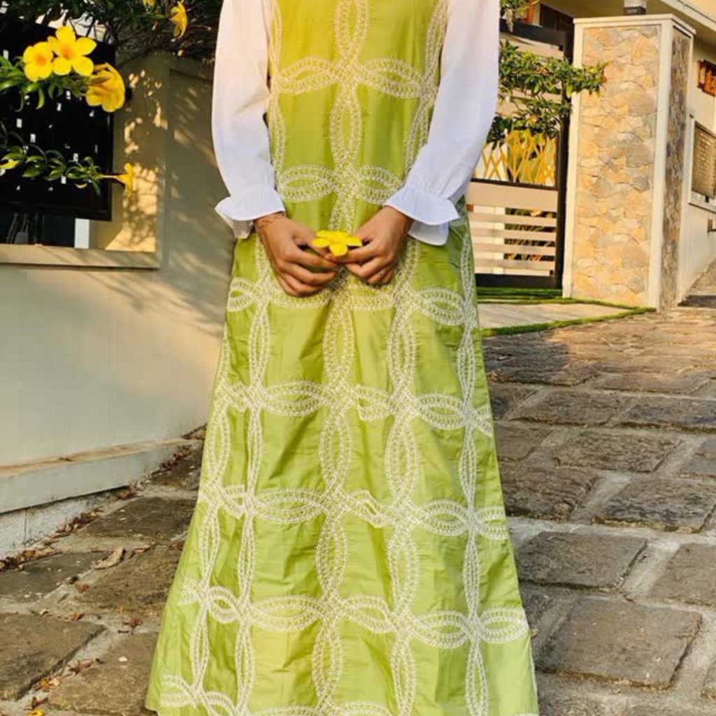 Imp Pinafore Gown - HC 3001 - Image 3
